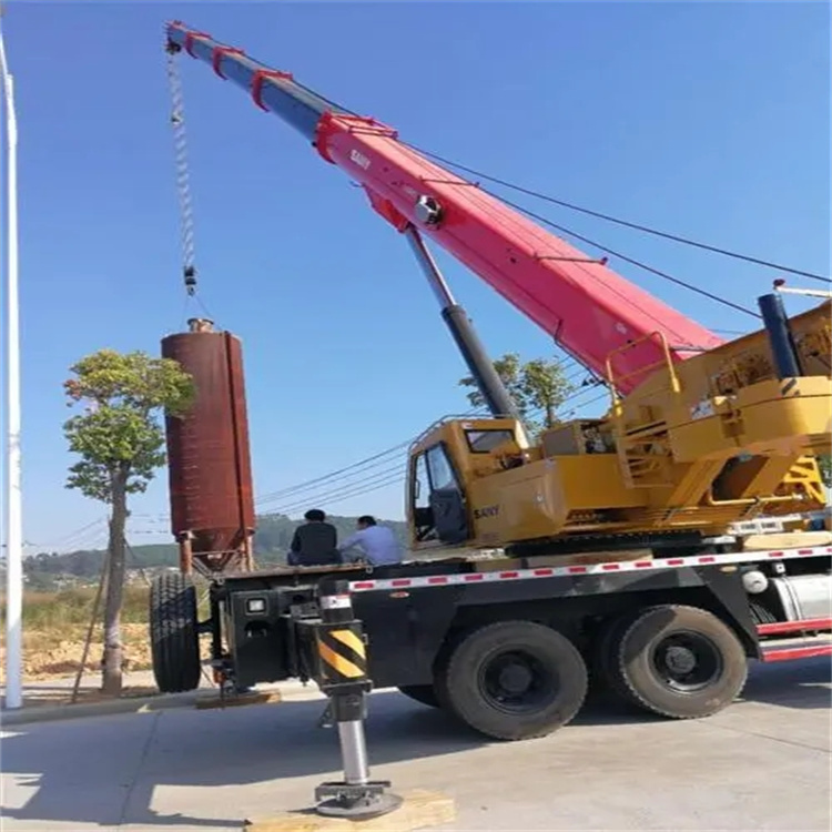 南充专业吊车租赁多少钱