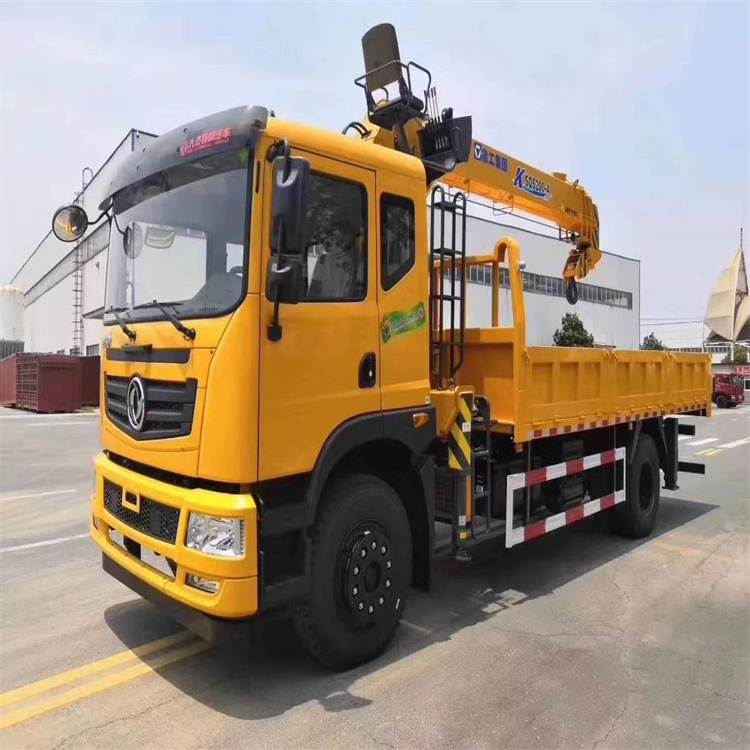 南充附近找一辆随车吊出租